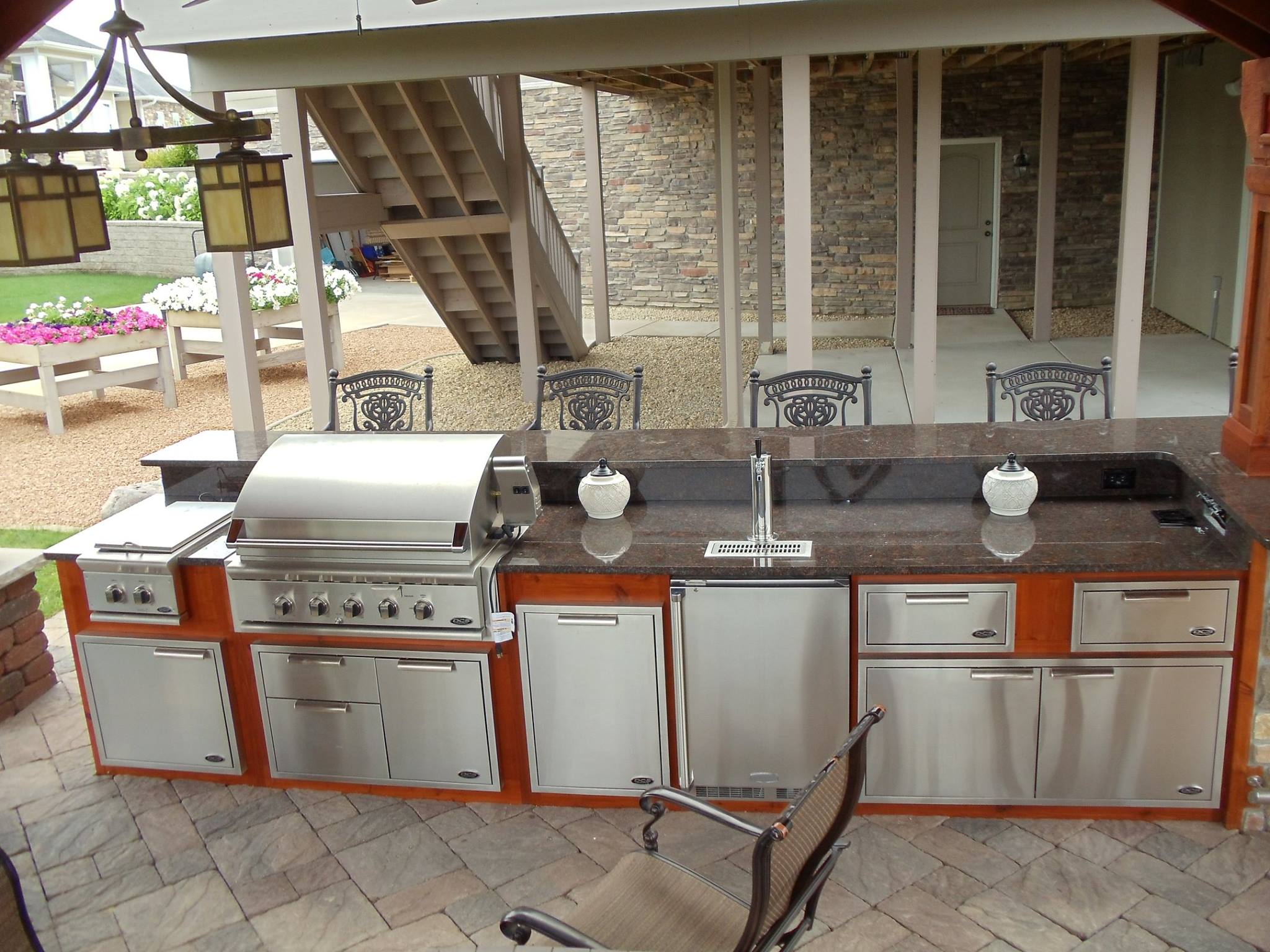 Outdoor Kitchen Stone Countertop by C&D Granite installed in Rogers MN