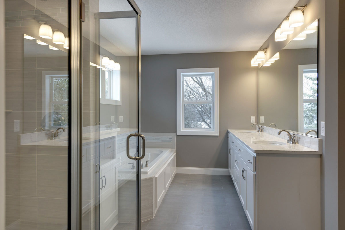 Hansone Arete Granite Counter in Golden Valley MN Master Bathroom